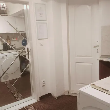 Ryder Hostel Belgrade